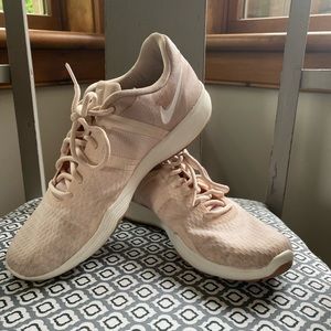 Nike City Training Shoes